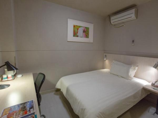 Jinjiang Inn Shanghai Lu Jiabang Road מראה חיצוני תמונה