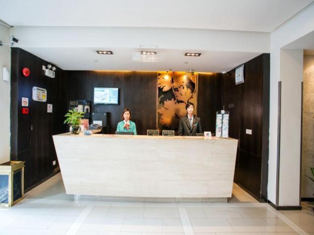 Jinjiang Inn Shanghai Lu Jiabang Road מראה חיצוני תמונה