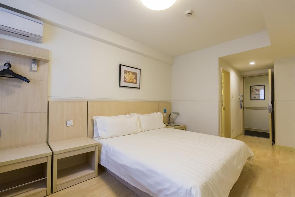 Jinjiang Inn Shanghai Lu Jiabang Road מראה חיצוני תמונה