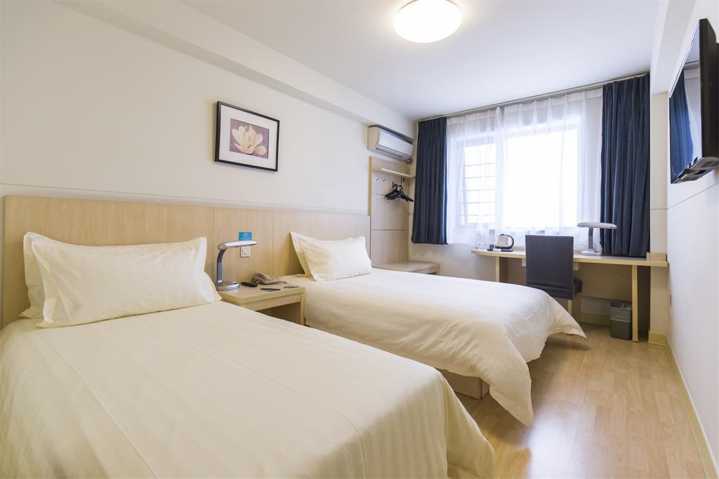 Jinjiang Inn Shanghai Lu Jiabang Road מראה חיצוני תמונה